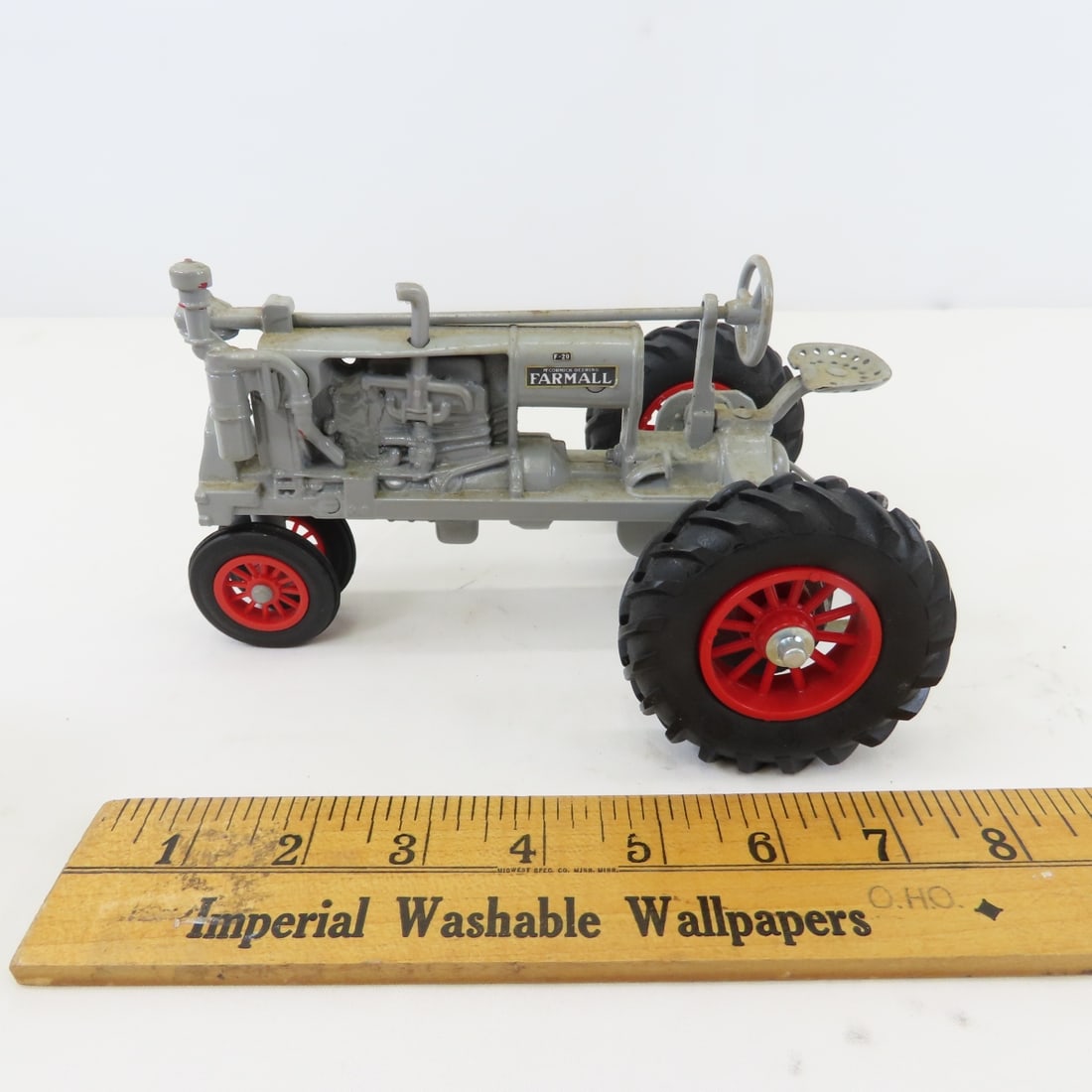 ERTL McCormick-Deering Farmall F-20 NF Tractor - 2
