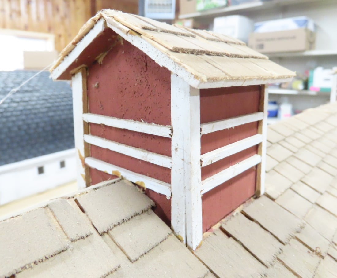 Scratch Built Wood Cattle Barn & Plastic Silo - 9