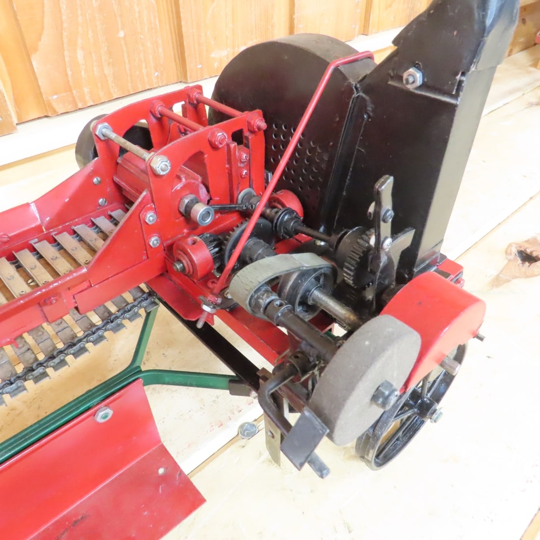 Scratch Built Conveyor with grinding wheel, works - 4