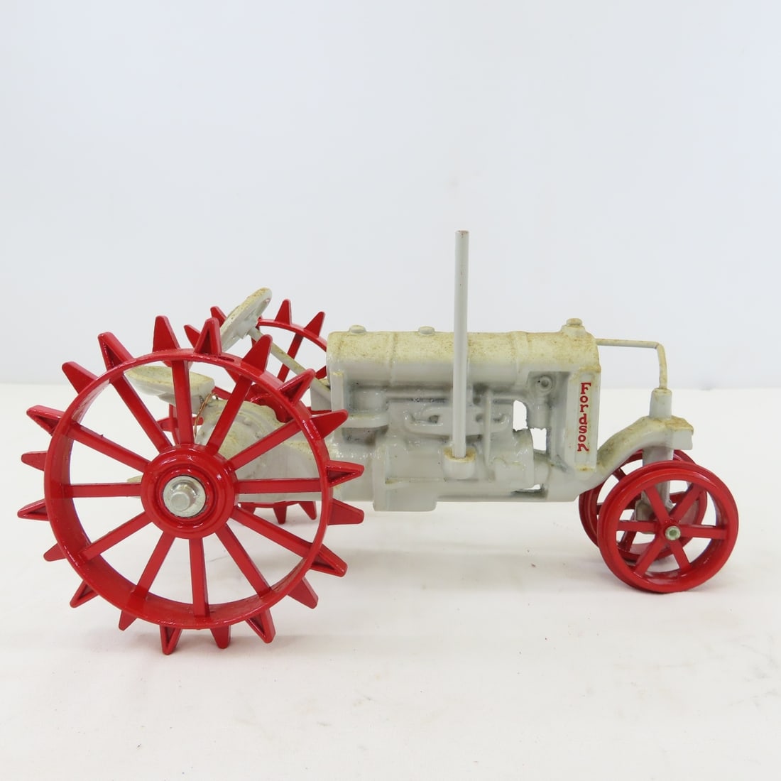 JLE Fordson NF Steel Wheel Tractor - 6