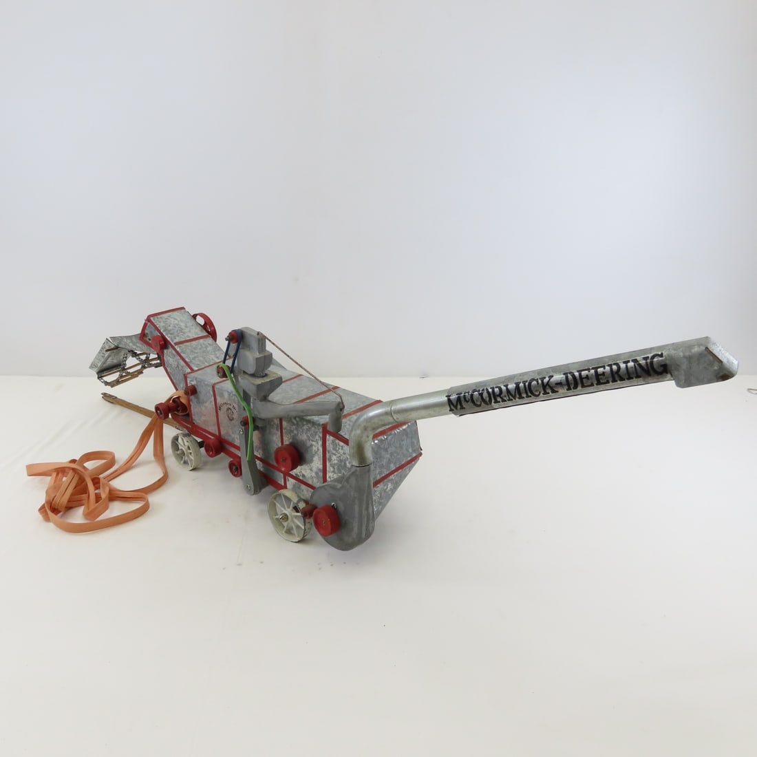 Custom IH McCormick-Deering Thresher - 3