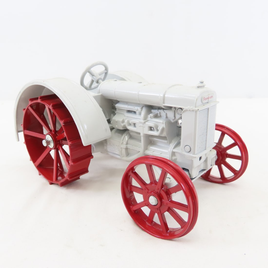 ERTL Fordson Model F Steel Wheel Tractor - 7