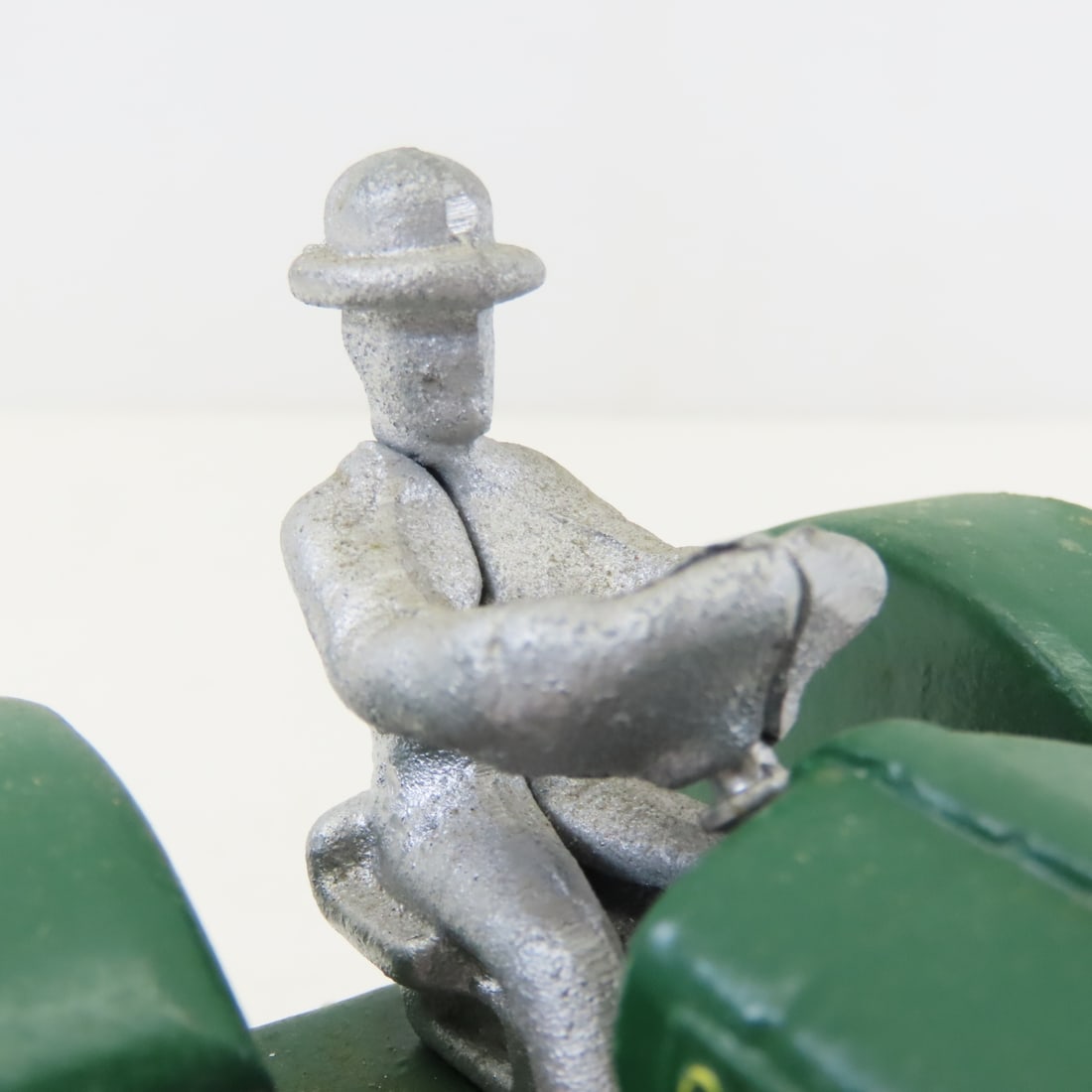 Custom Oliver 70 Row Crop WF Tractor w/ Driver - 12
