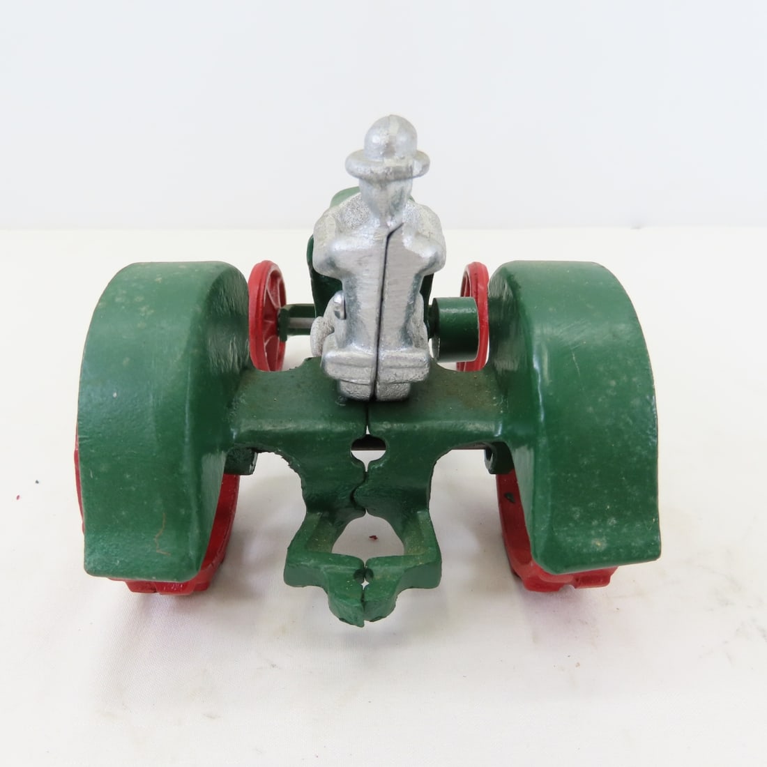 Custom Oliver 70 Row Crop WF Tractor w/ Driver - 4