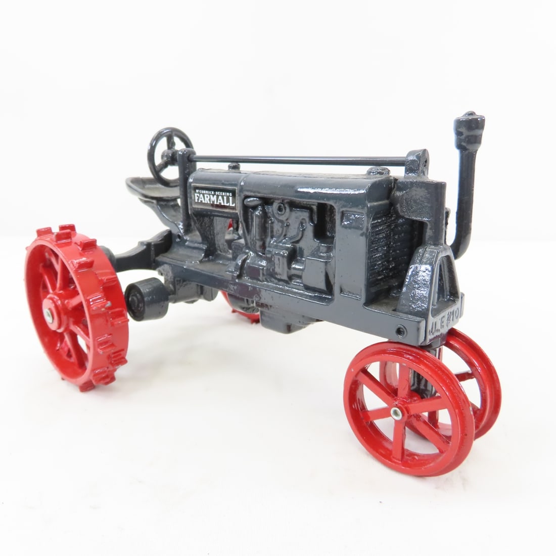 JLE McCormick-Deering Farmall F-20 Tractor - 7