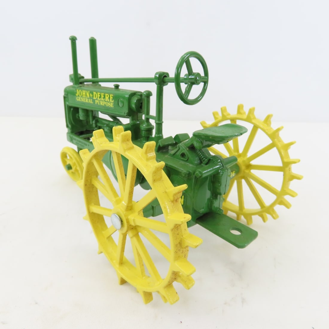 ERTL John Deere A Tractor -50th Anniversary 1984 - 3