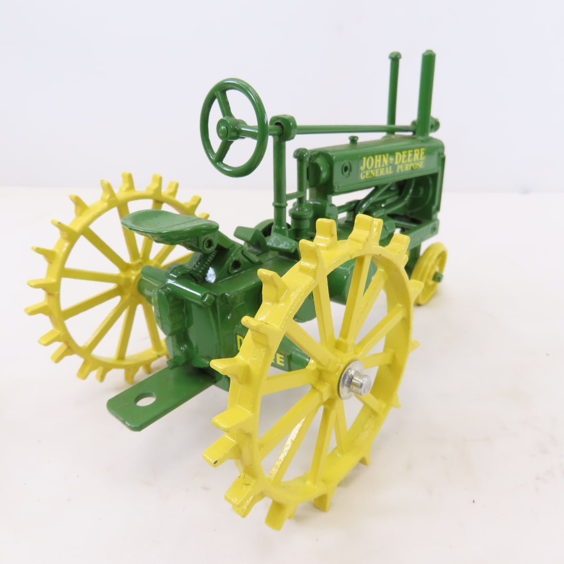 ERTL John Deere A Tractor -50th Anniversary 1984 - 5