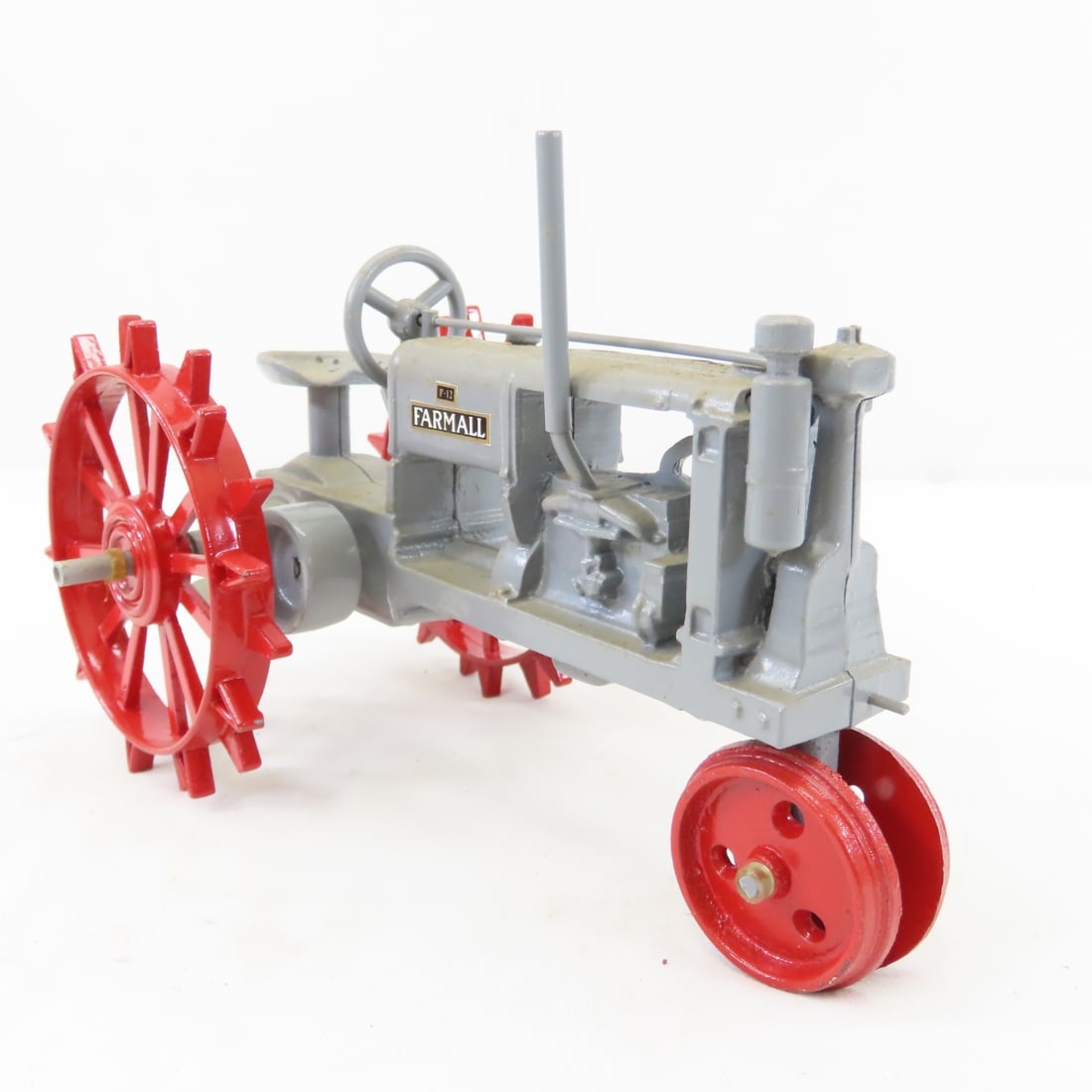 Roy Lee Baker RLB Custom Farmall F-12 Tractor - 7