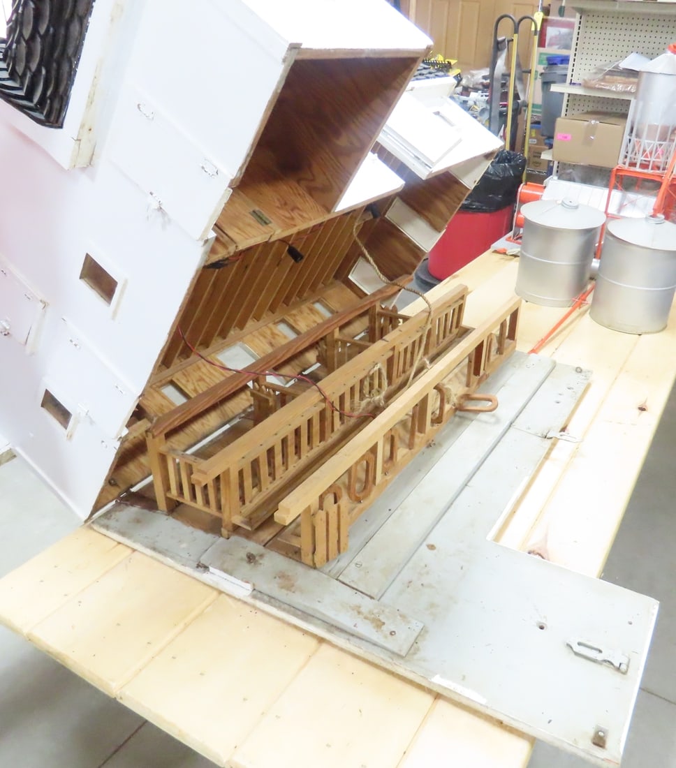 Scratch Built Wood Cattle Barn w/Loft & Shop - 13