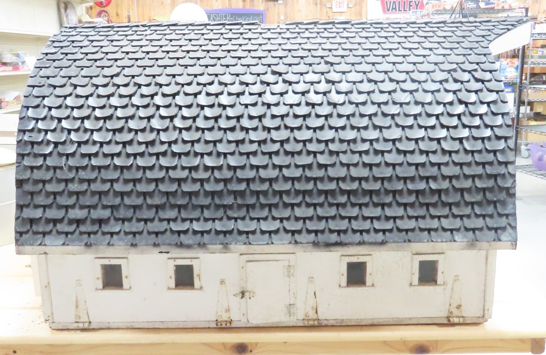 Scratch Built Wood Cattle Barn w/Loft & Shop - 2