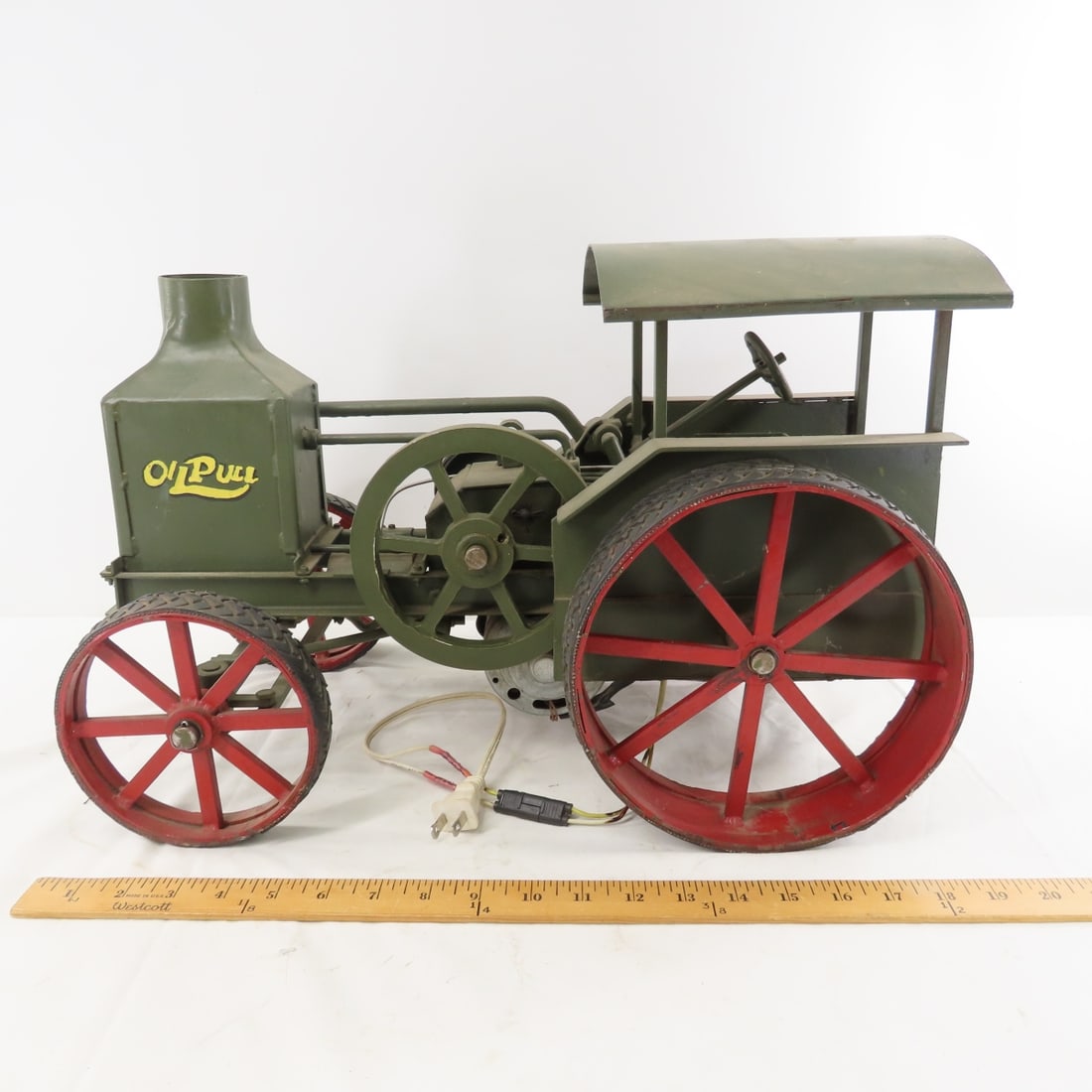 Ken Sunderland 1/8 Rumley Oil Pull Tractor w/Motor - 2