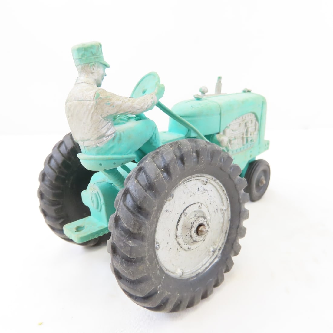 Vintage Auburn Rubber 572 Tractor with driver - 5