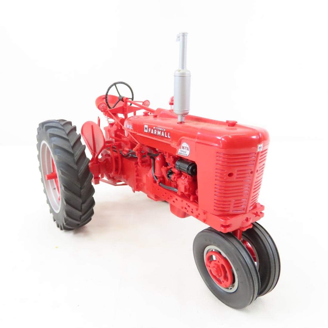 Yoder IH McCormick Farmall M-TA diesel Tractor - 7