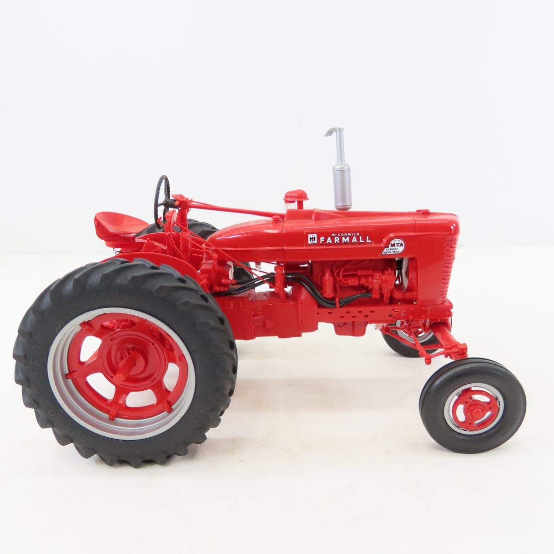 Yoder IH McCormick Farmall M-TA Wide Front Tractor - 6
