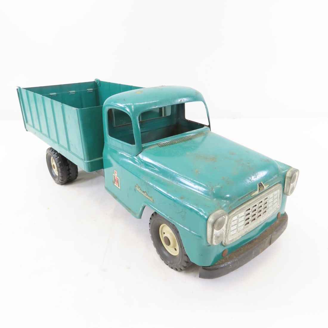 Tru Scale International Harvester Ramp Truck - 7