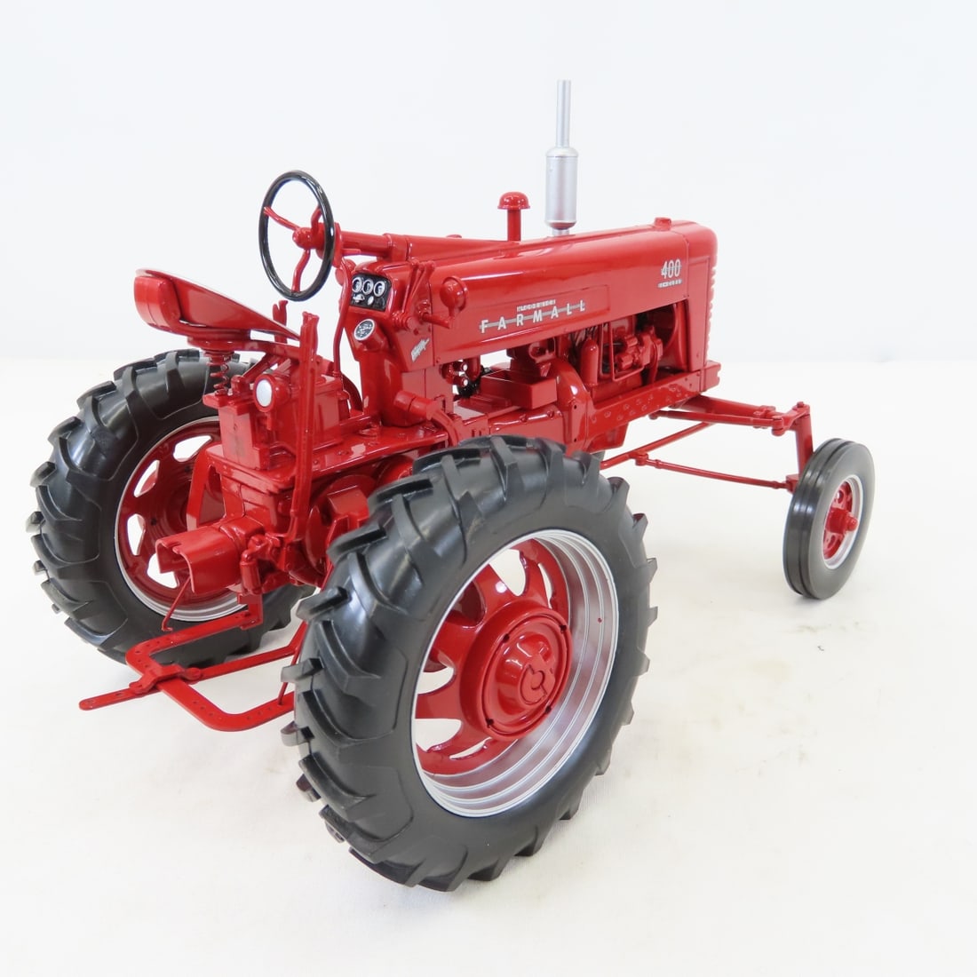McCormick Farmall 400 High Crop Gas Tractor - 5
