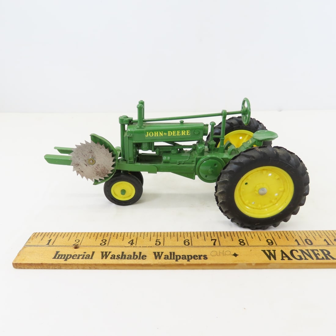 ERTL John Deere Tractor with scratch built saw - 2