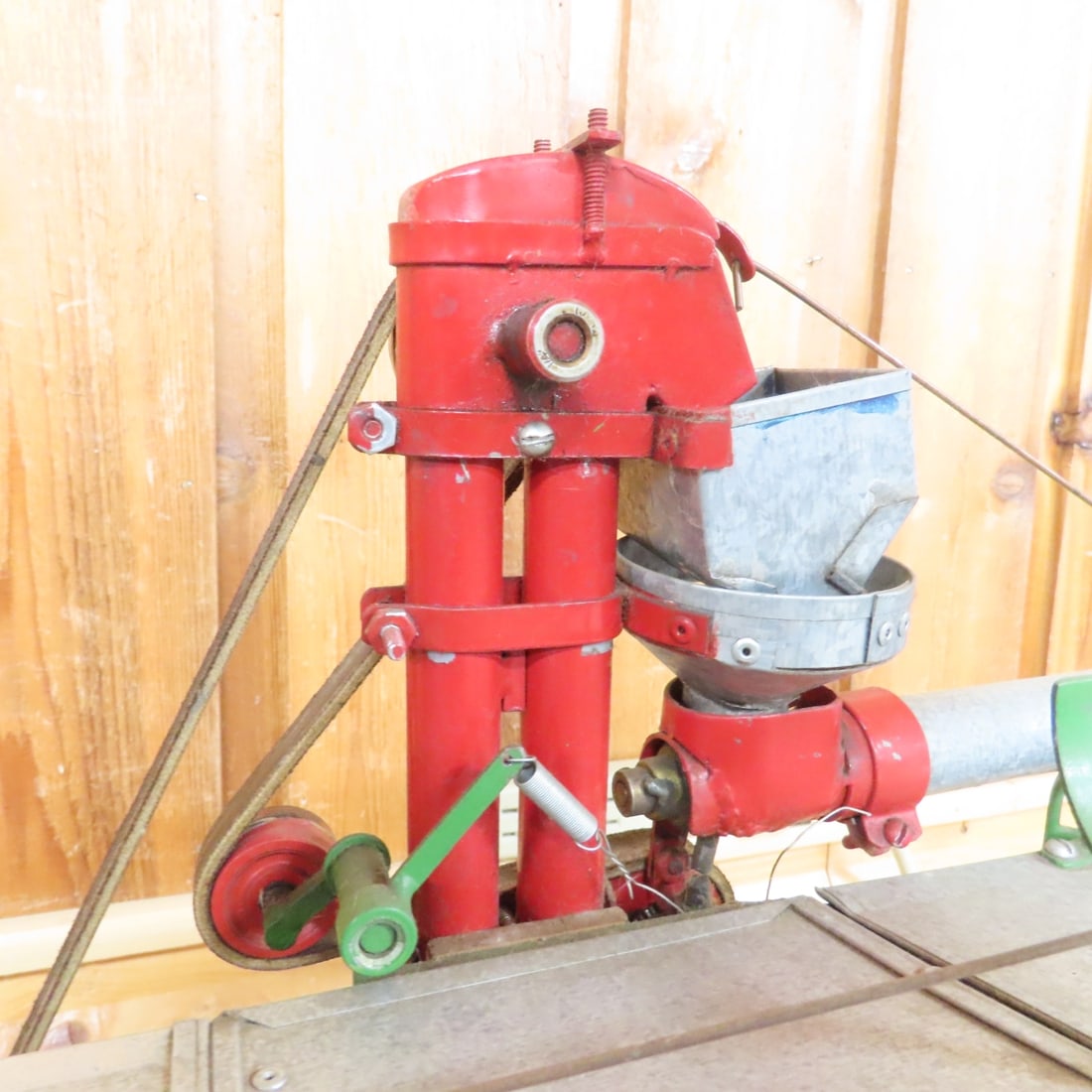 Ken Sunderland Scratch Built Case Thresher - 7