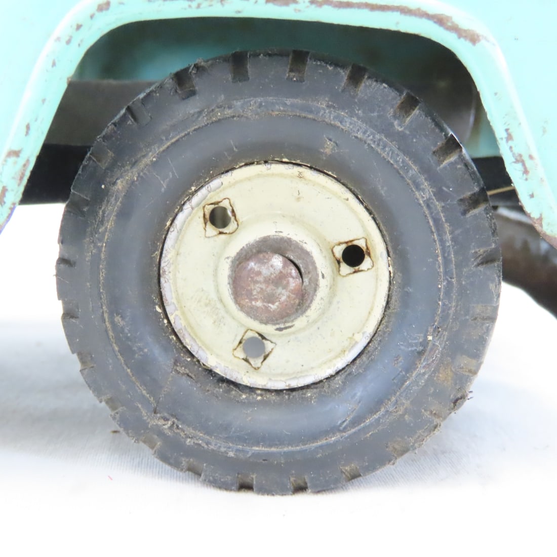 Tru Scale International Harvester Pickup Truck - 17