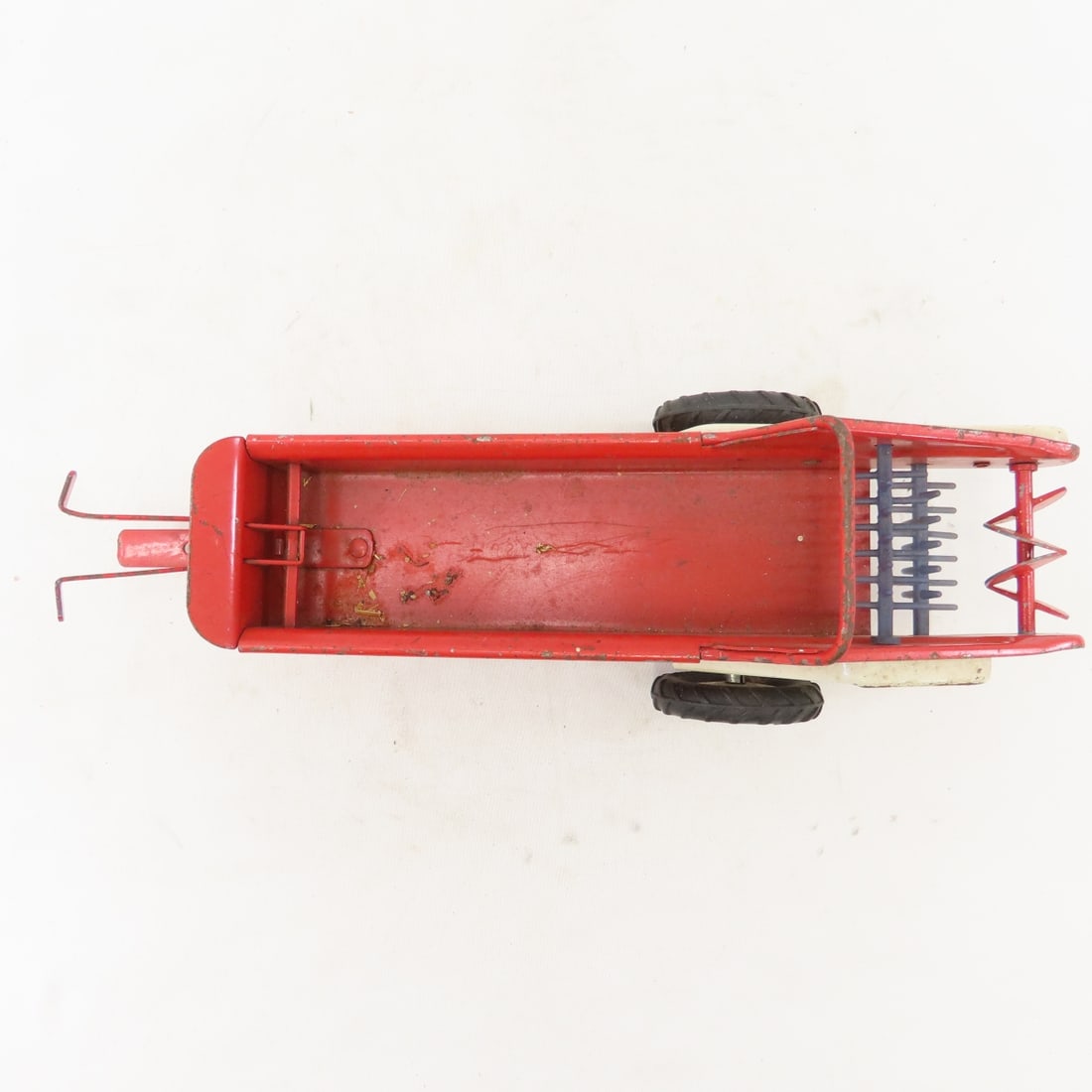 Tru-Scale McCormick Loader, Hay Rake, spreader - 6