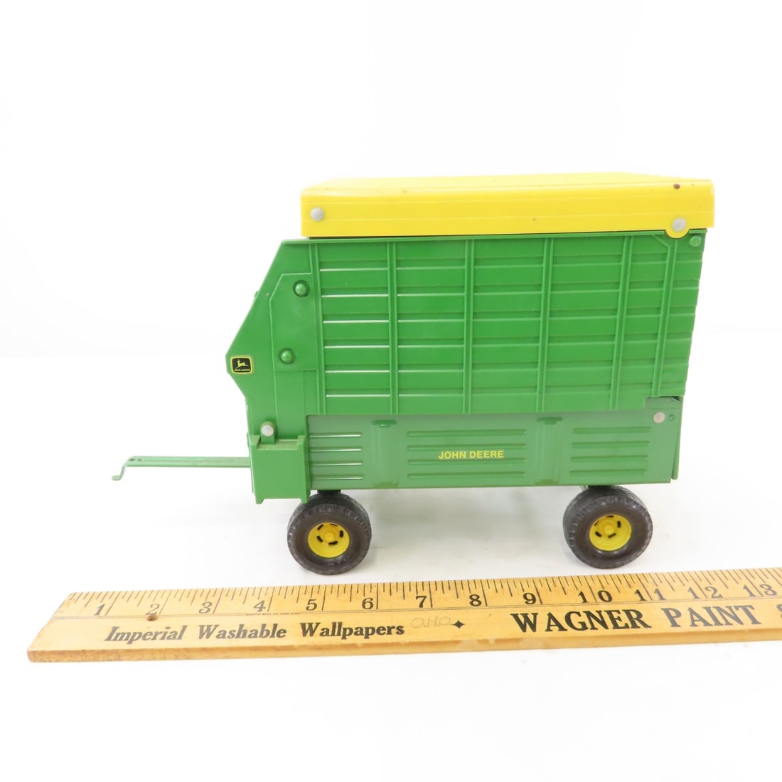 ERTL John Deere Forage Harvester & Forage Wagon - 3