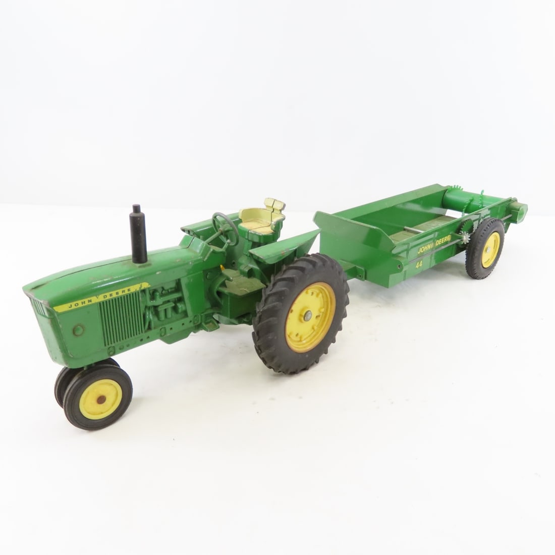 ERTL John Deere Tractor, Hay Baler & 44 Spreader - 2