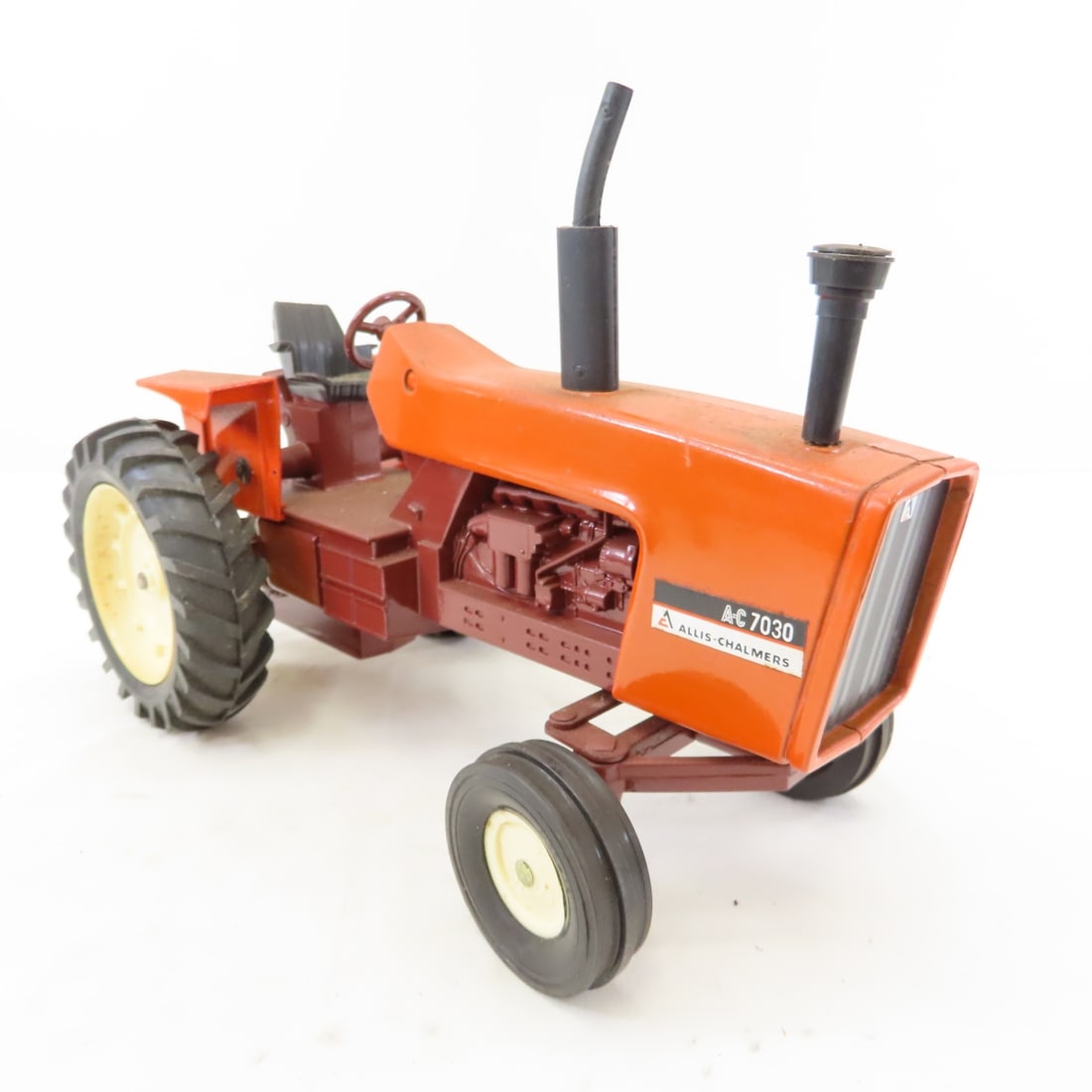 ERTL Allis Chalmers 7030 Brown Belly Tractor 1/16 - 7