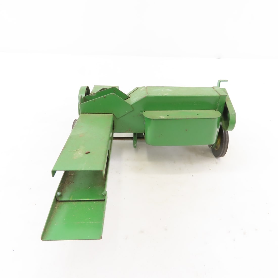 Eska John Deere Grain Drill, Hay Baler & Spreader - 4
