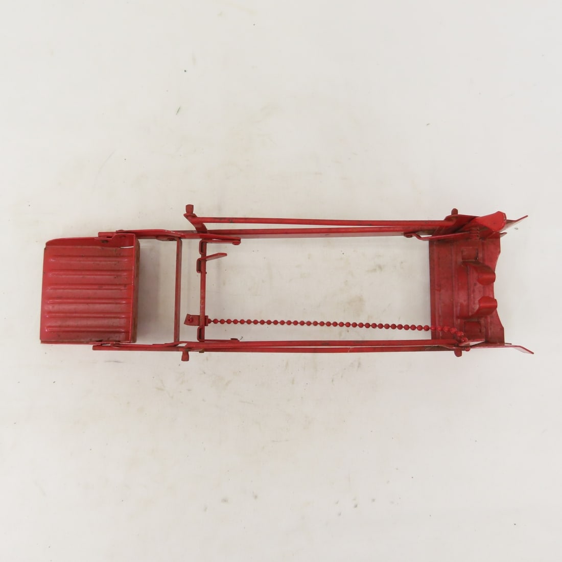 Eska McCormick loader, 2 bottom plow & spreader - 7