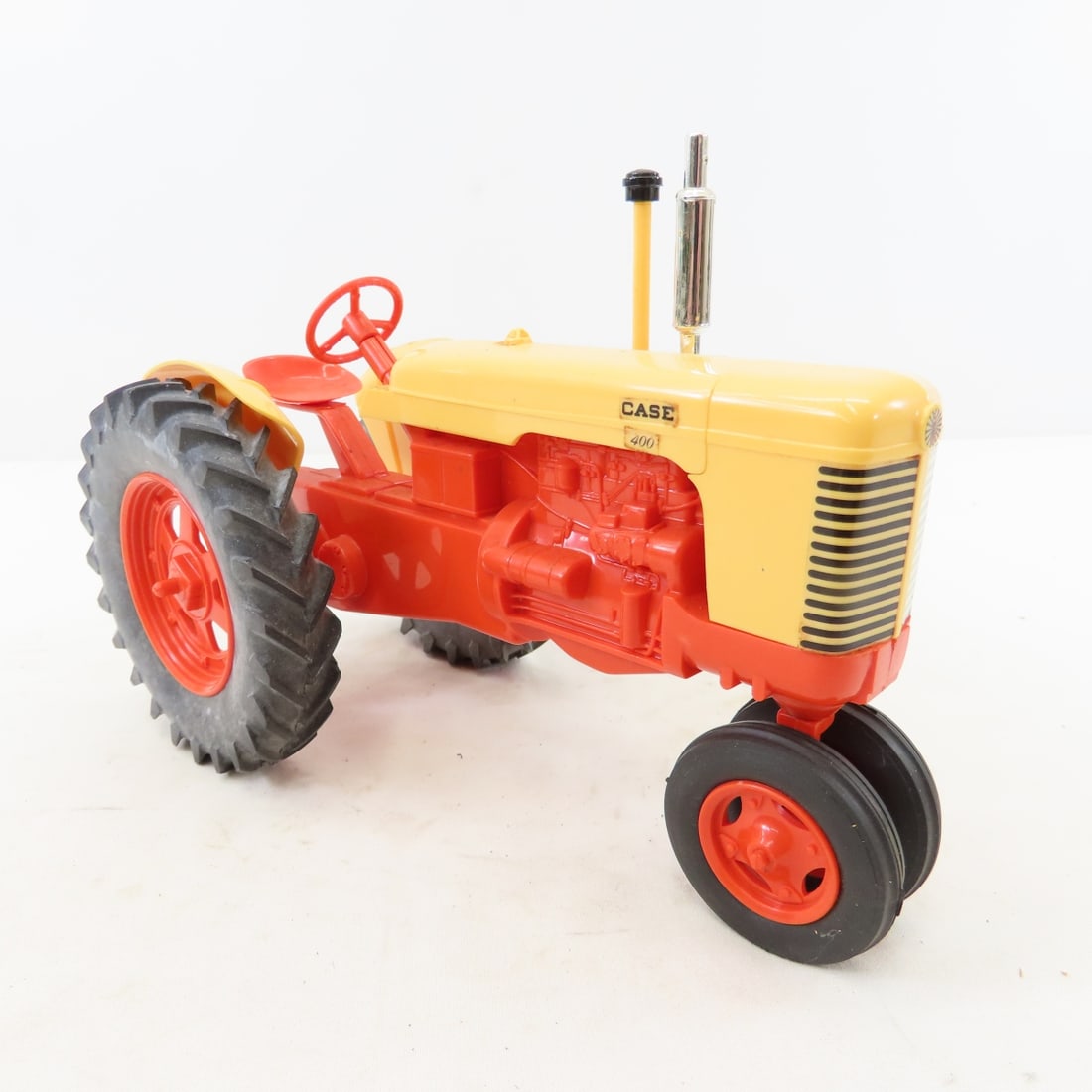 Yoder Case 400 Tractor 1986 Lafayette Toy Show - 7