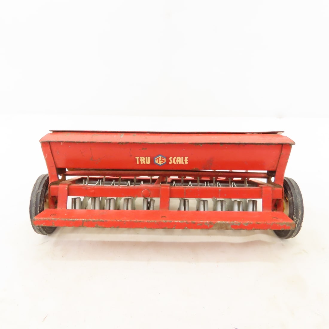 Tru-Scale 4 bottom & 2 bottom plows & Grain Drill - 4
