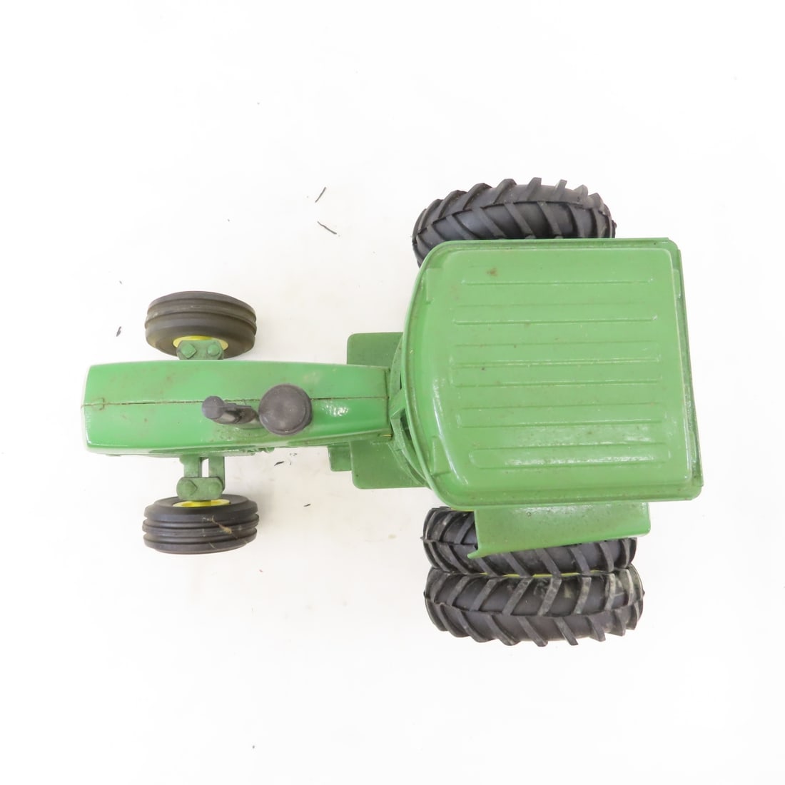 ERTL John Deere 4450 Tractor with cab & duals 1/16 - 9