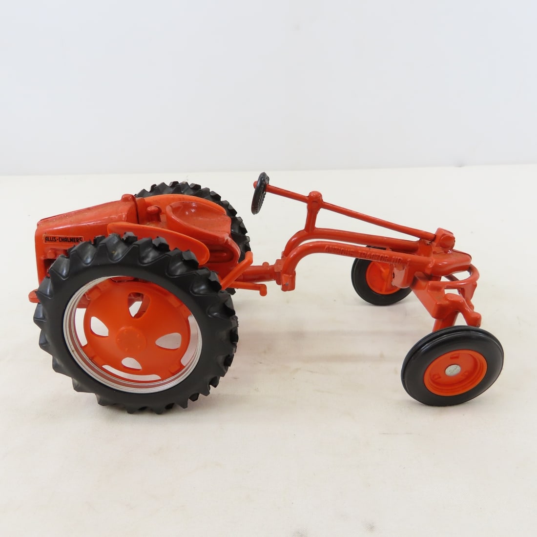 JLE Allis Chalmers 1948 Model G 1/16 scale - 6