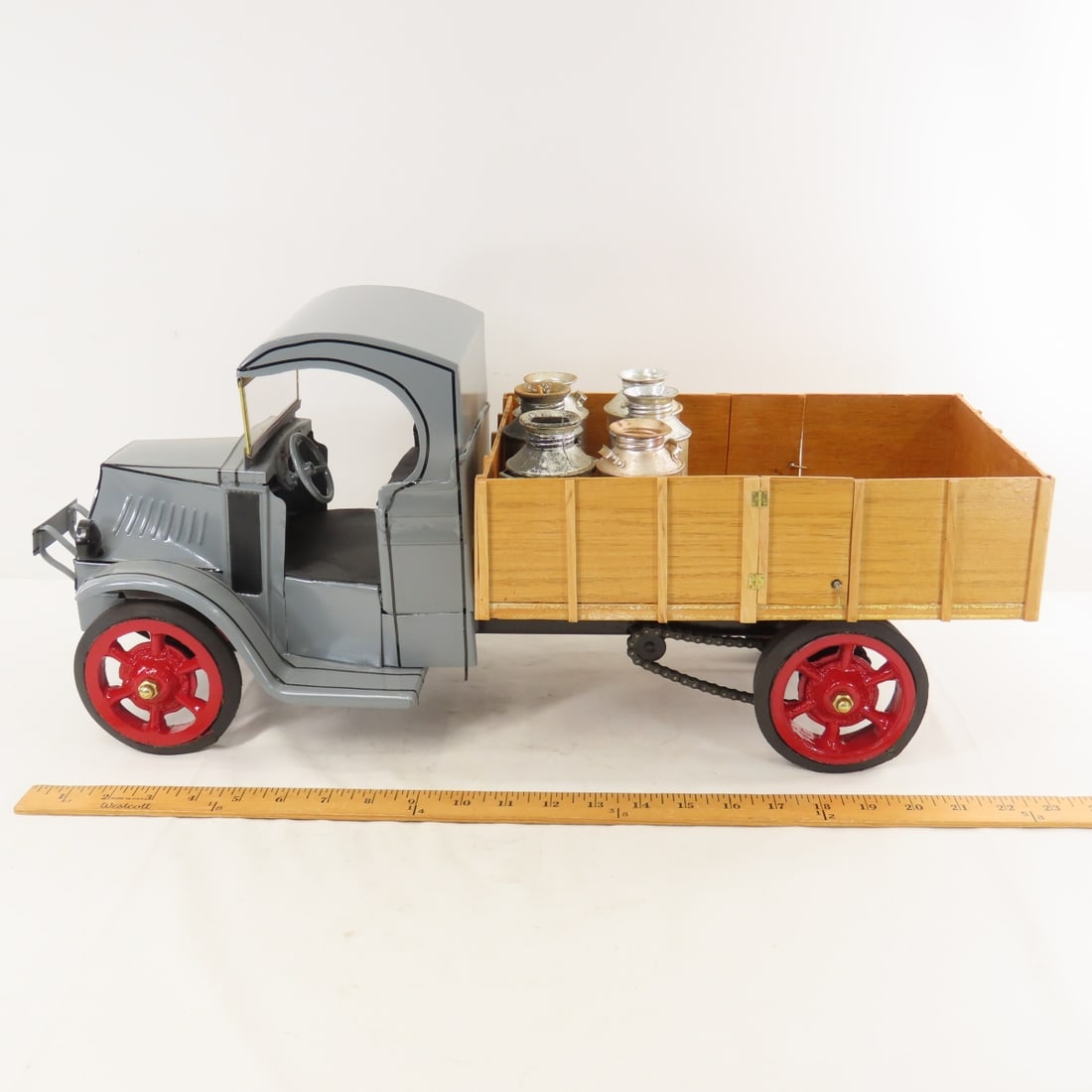 Custom Mack Delivery Truck - 2
