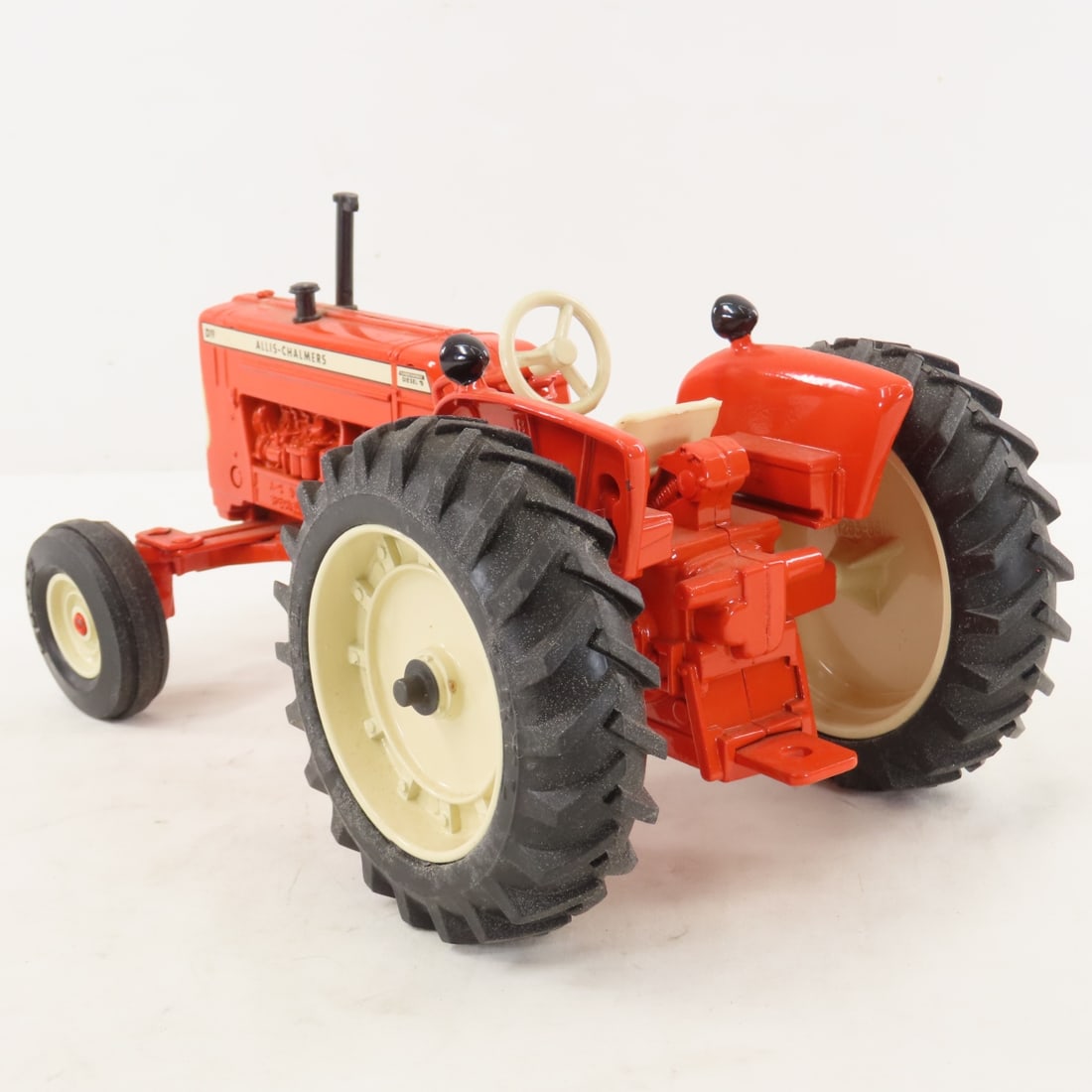 ERTL Allis-Chalmers D-19 Special Edition 1990 - 3