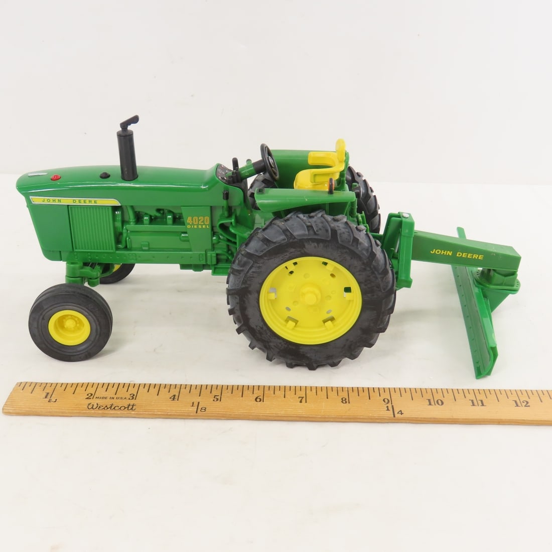 John Deere 4020 Diesel with Blade- Light & Sound - 2
