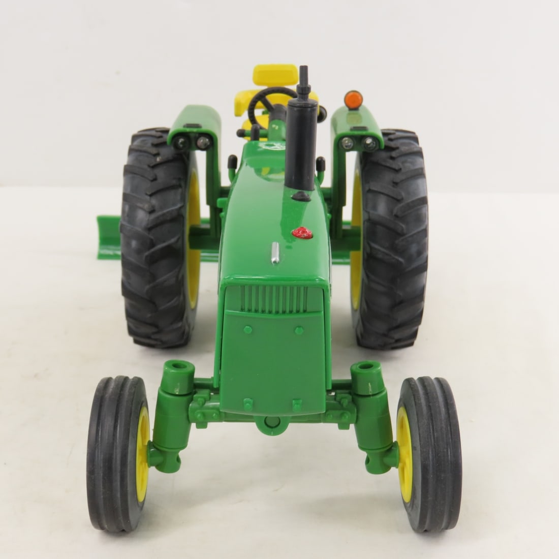 John Deere 4020 Diesel with Blade- Light & Sound - 8