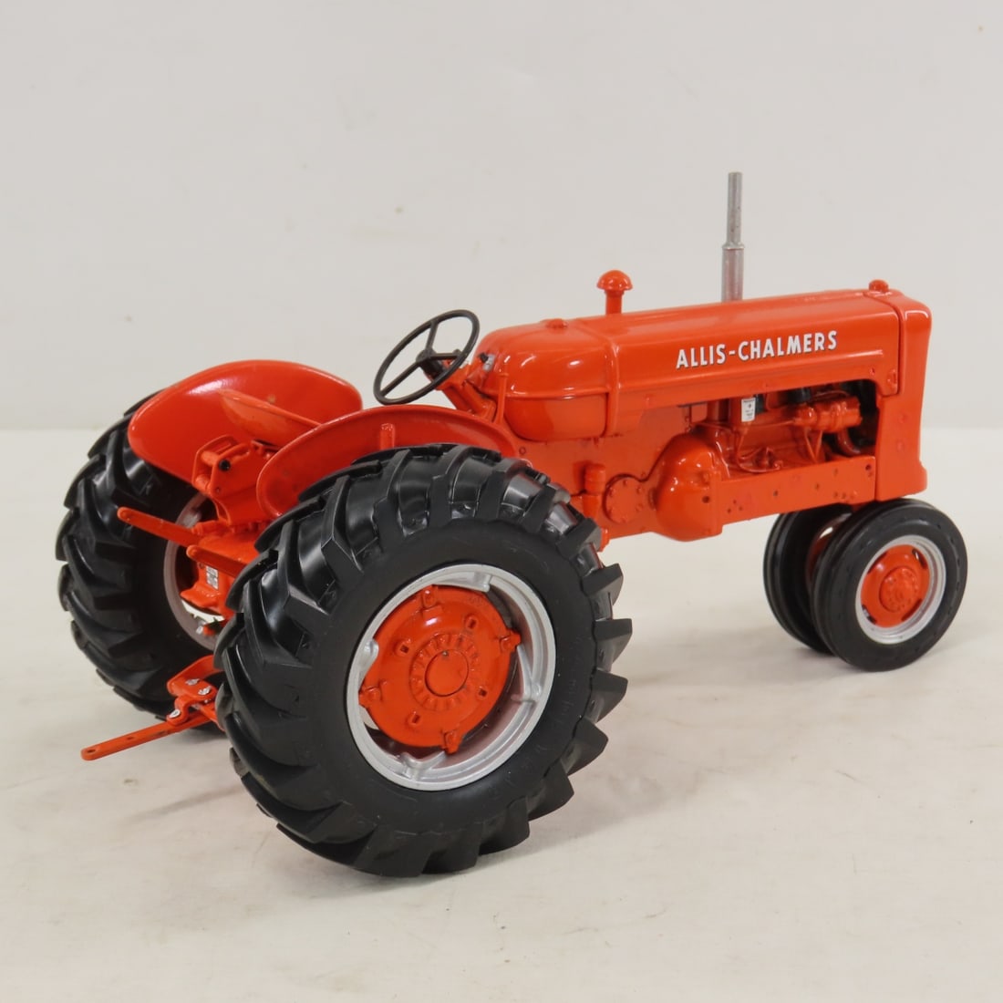Custom Allis-Chalmers D17 NF Tractor - 5