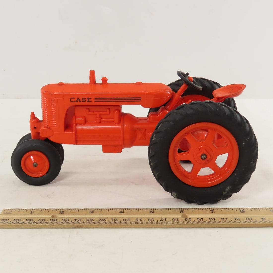 Monarch Plastics Case SC Tractor - 2