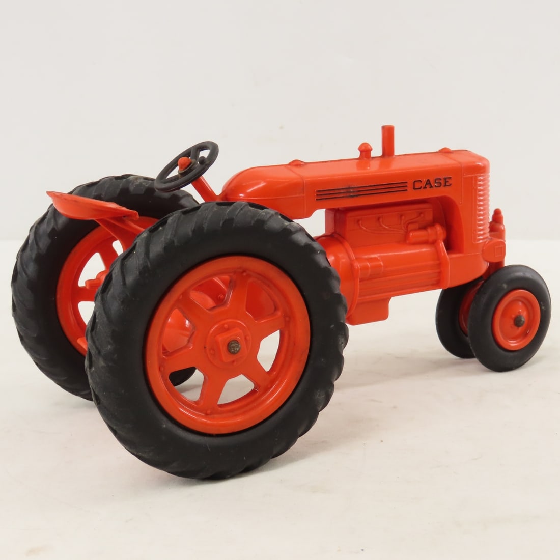 Monarch Plastics Case SC Tractor - 5