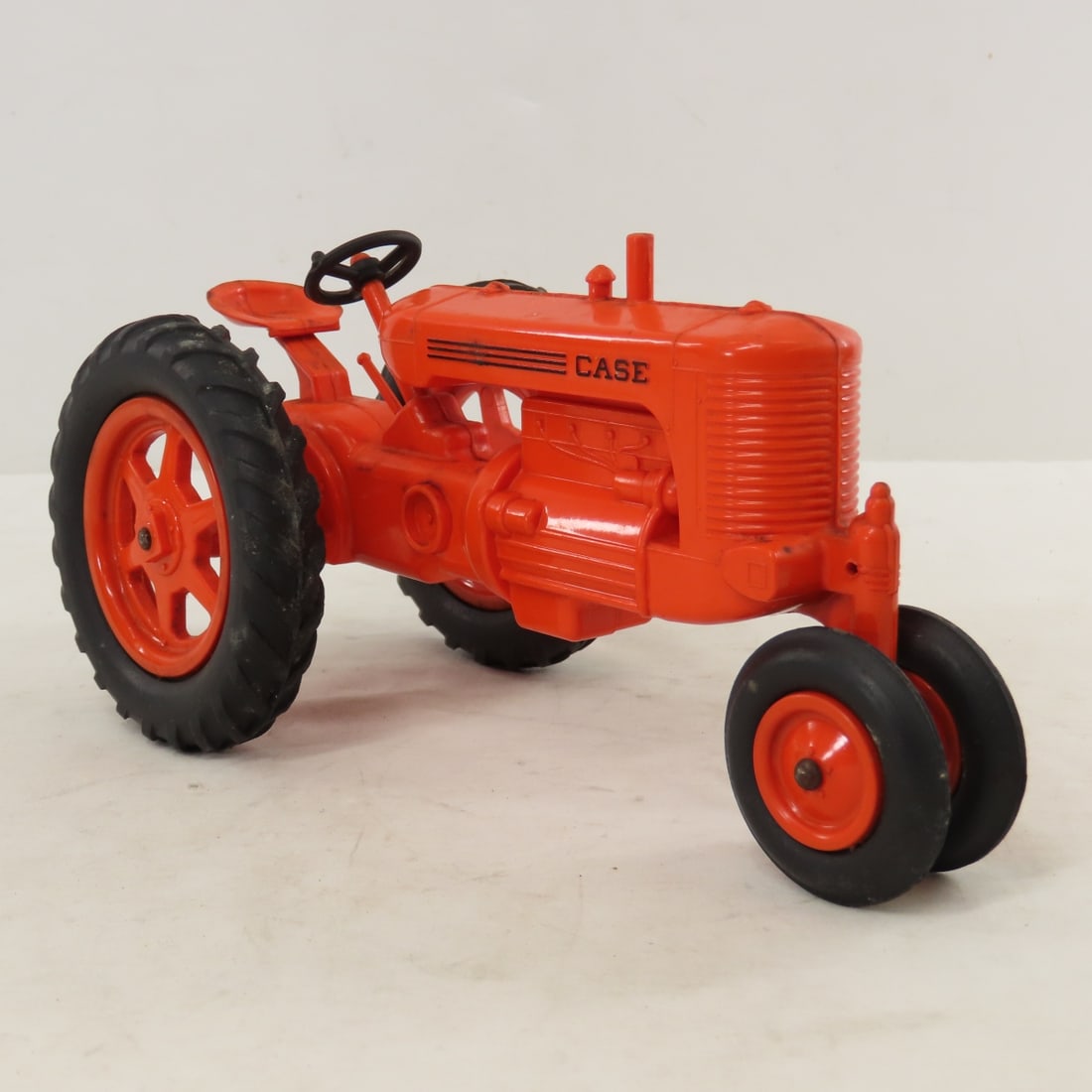 Monarch Plastics Case SC Tractor - 7