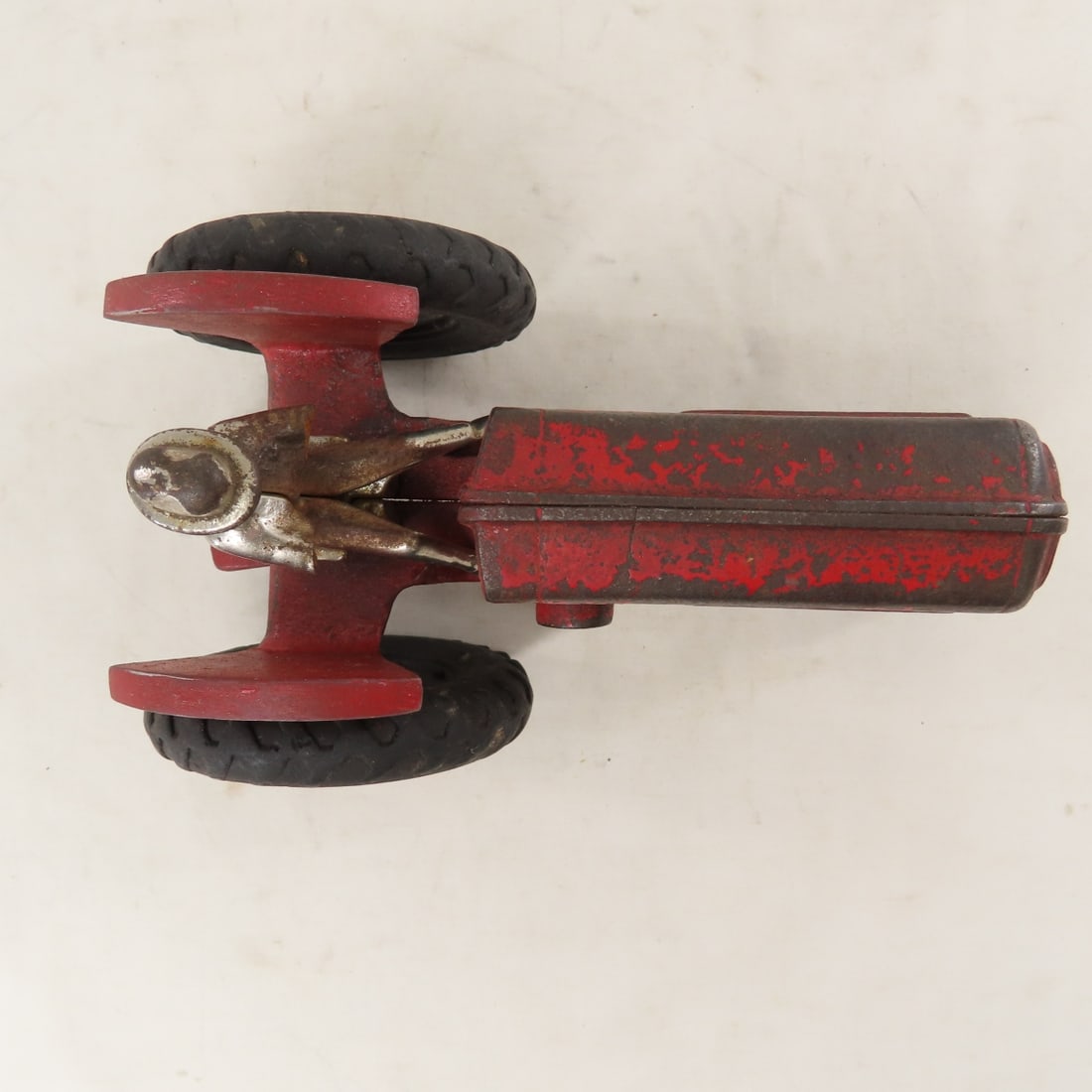 Arcade Cast Iron Oliver 70 Row Crop with Driver - 9