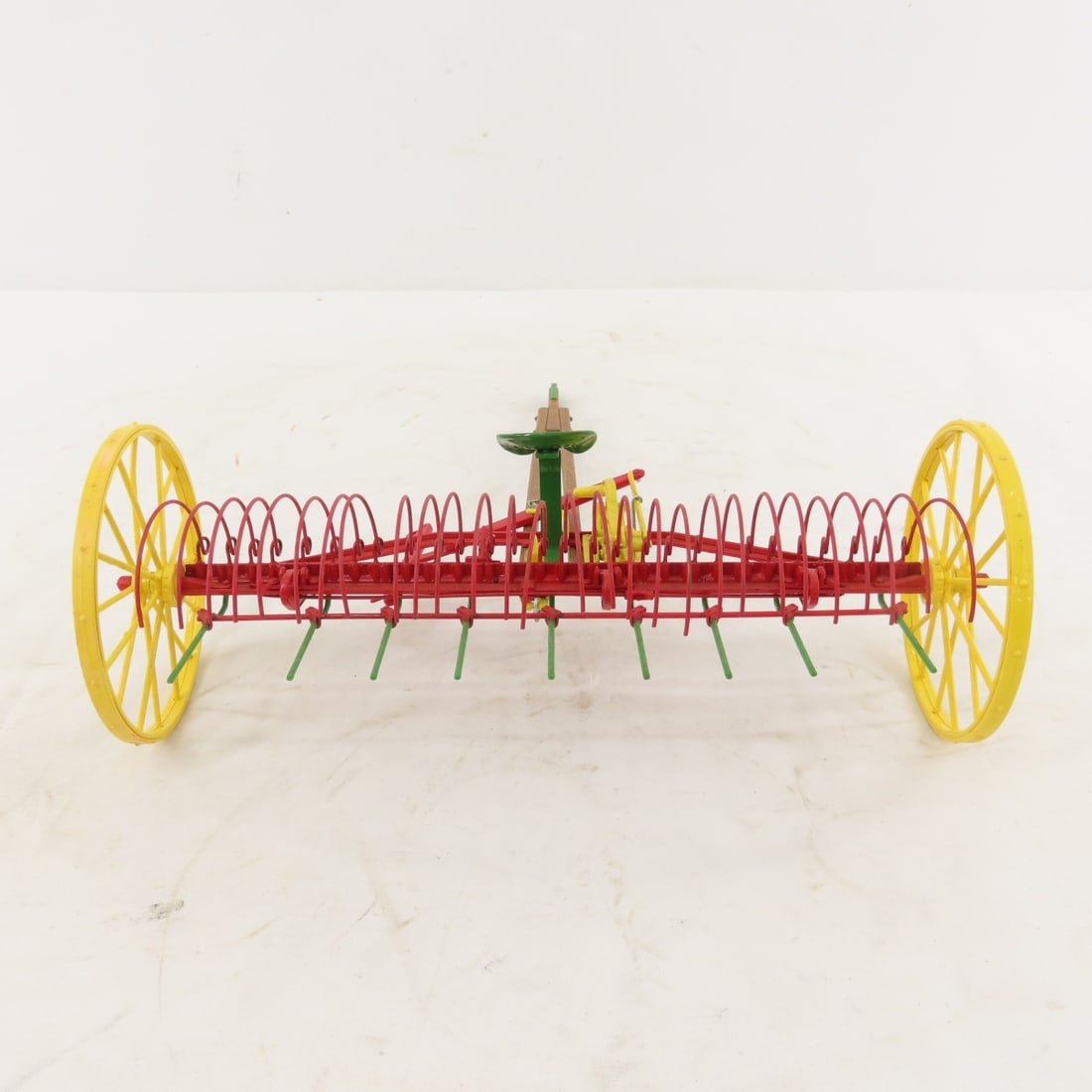 ERTL Foxfire Farms Horse Drawn Sulky Rake - 3