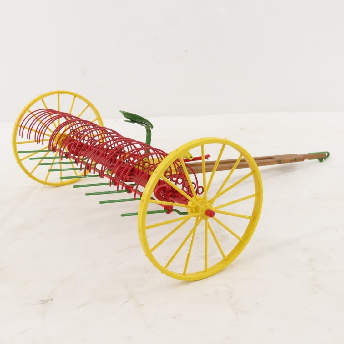 ERTL Foxfire Farms Horse Drawn Sulky Rake - 4