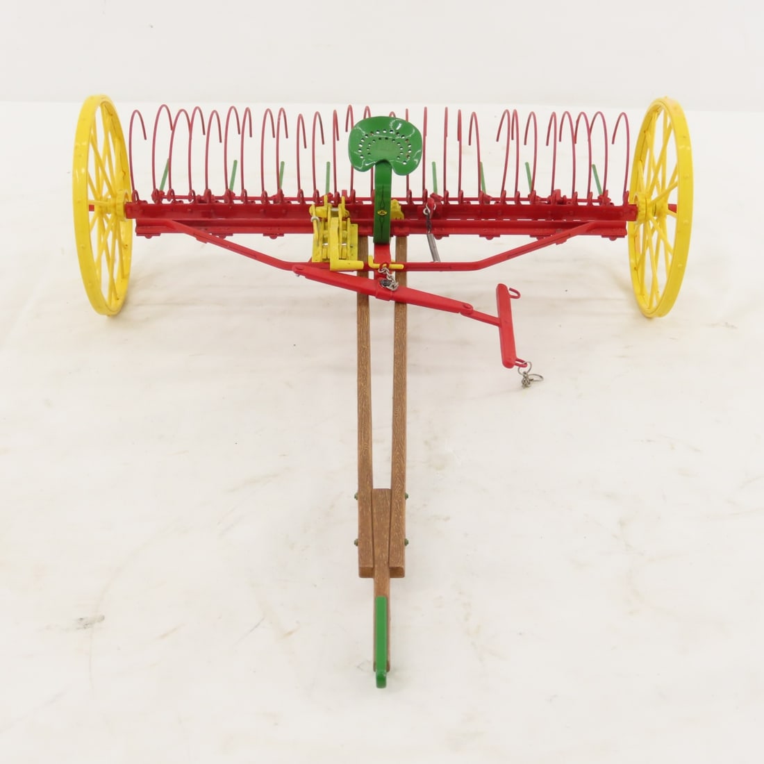 ERTL Foxfire Farms Horse Drawn Sulky Rake - 7