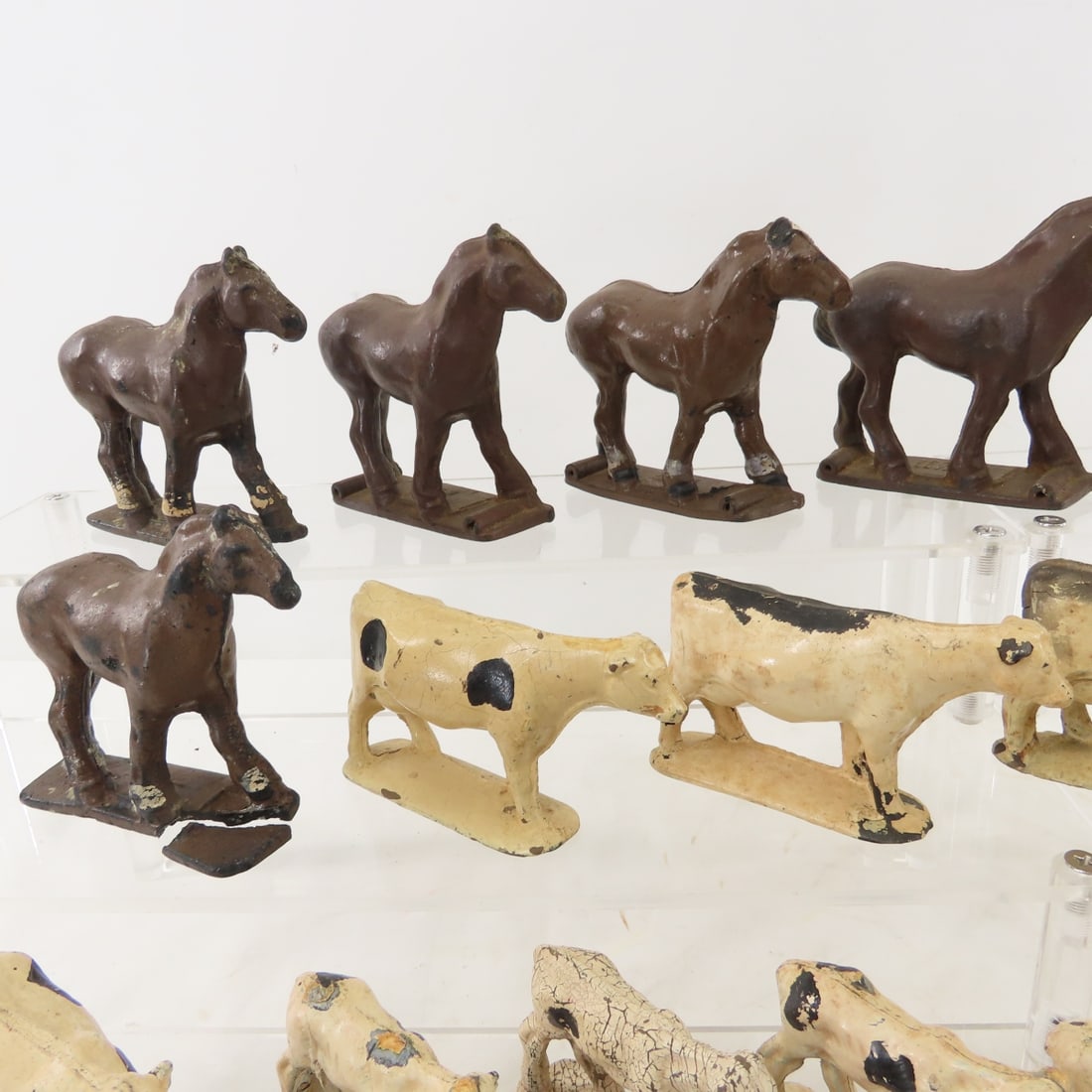 Vintage Auburn Rubber Horses, Cows, Pigs & More - 2