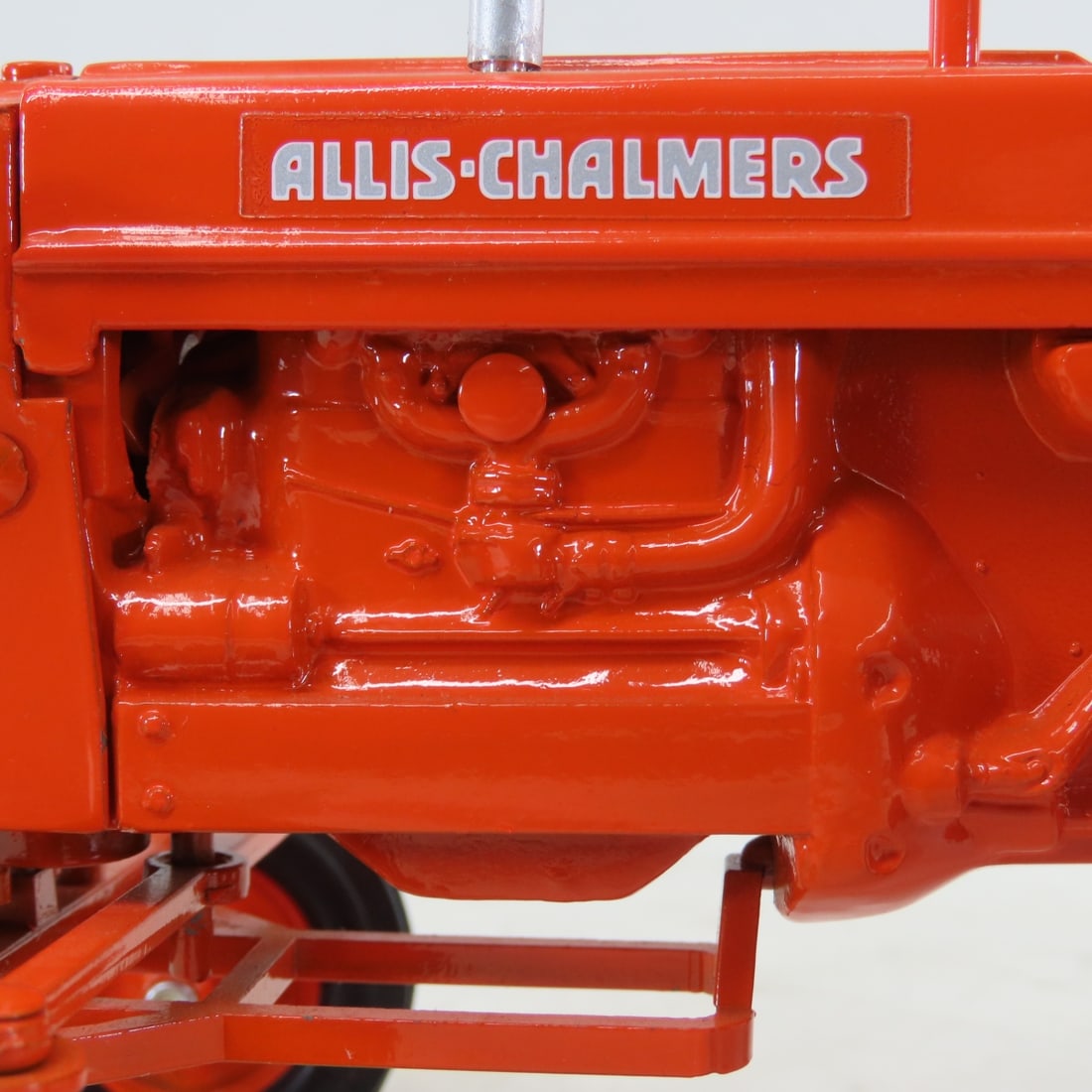 Scale Models Allis-Chalmers D-17 WF Tractor - 14