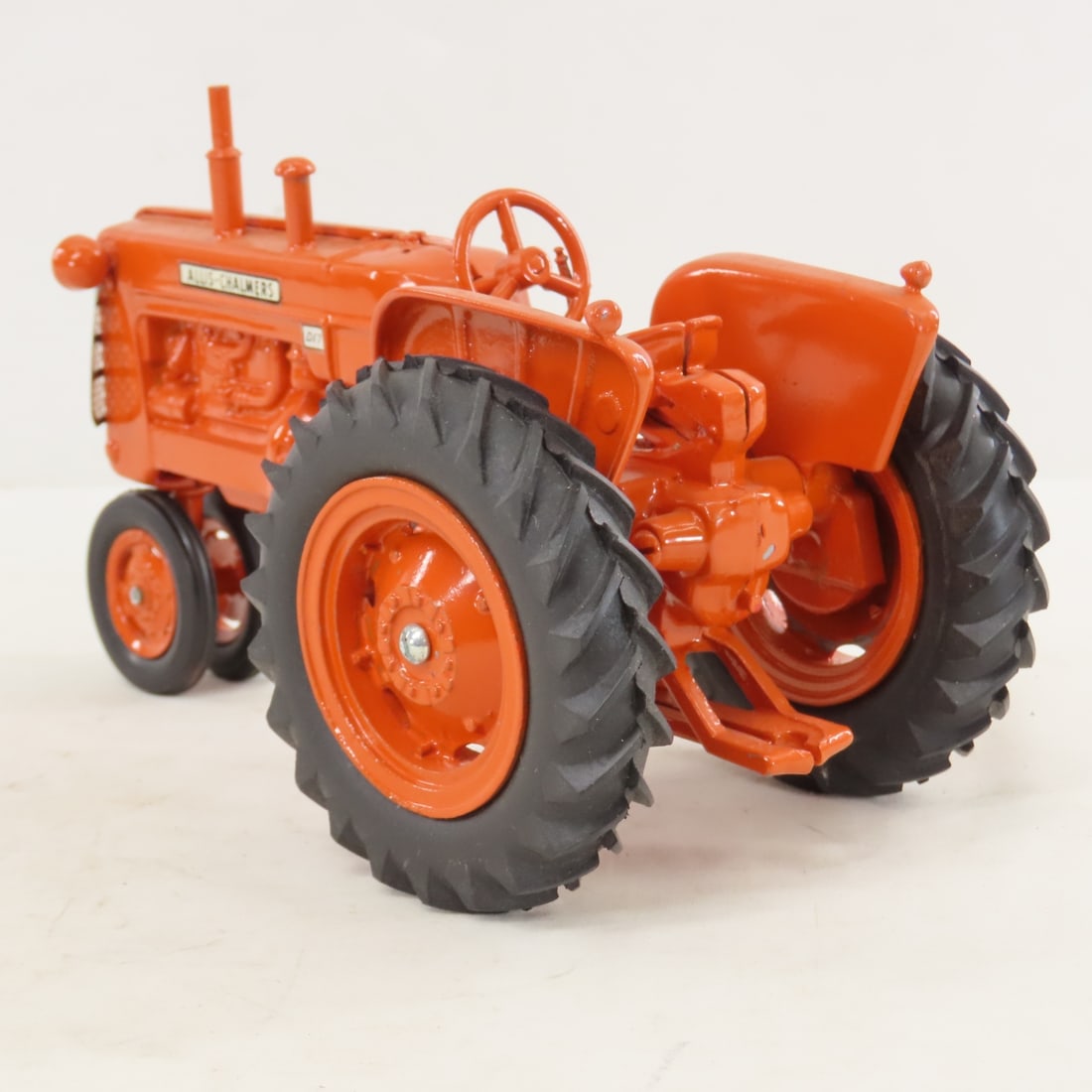 ERTL Allis-Chalmers D-17 NF Tractor Restored - 3