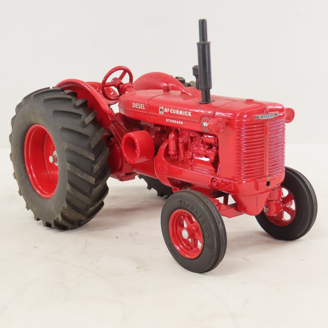 ERTL IH McCormick Standard WD-9 Diesel Tractor - 7
