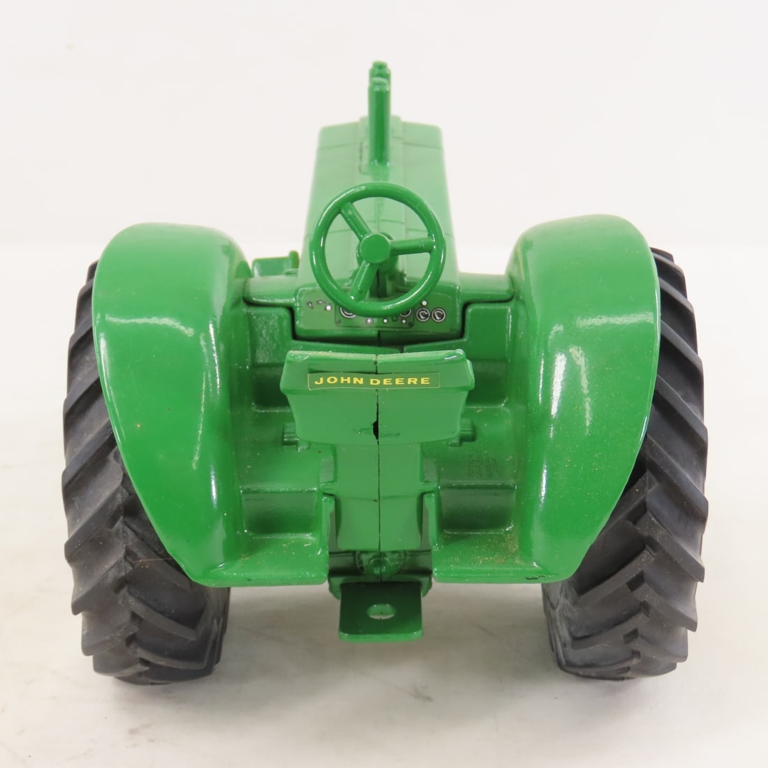 ERTL John Deere 820 Diesel WF Tractor - 4